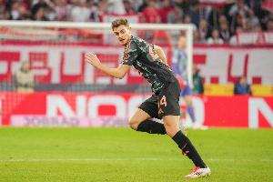 罗马诺：尤文夏窗对斯坦尼西奇感兴趣，但拜仁要价5000万欧超预算