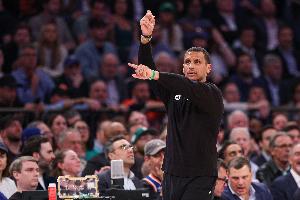 奇泽姆：虽有决策最终决定权但仍会放权给史蒂文斯 马祖拉很出色