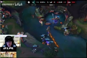 jiejie看发条空大：麦呢？原地都能拉四个，沟通问题