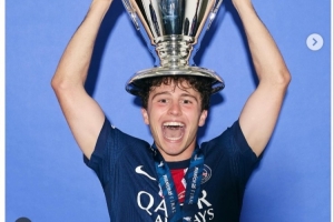 巴黎社媒祝内维斯21岁生日快乐，球员在今年金球评选中排名19