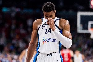 字母：他们都说我不配进国家队 但我每场都全力以赴拼到喘不上气