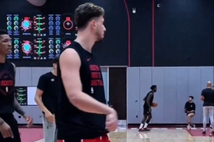 备战新赛季！火箭官方晒视频：申京回来了 和小贾一起训练