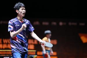 超级逆转！20岁陈俊菘决胜局5-9落后张本智和，连拿6分11-9晋级！