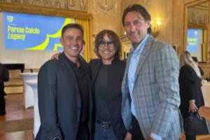 直播吧：卡纳瓦罗昨晚身在帕尔马，不大可能与中国足协面谈合作