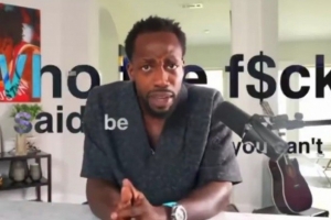 大将军：特雷-杨是核心&季后赛时不能随便离队 但没人去管贝弗利