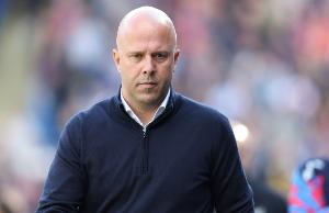 斯洛特：比赛结果令人失望，有时哪怕我不想也必须轮换