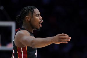 小米切尔：热火的目标是进入总决赛&而不是突破首轮 我们期待夺冠