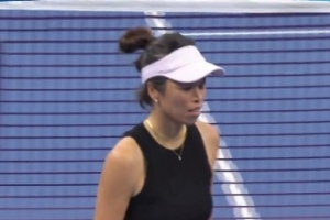 中网女双1/4决赛：谢淑薇组合2-0击败对手晋级四强，将战卫冕冠军