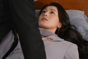 《完蛋！》女主角余冰慧分享剧照：