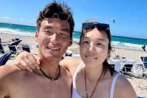 隔空示爱♥️布云朝克特自爆恋情，女友蔡心宇是国足名宿蔡晟女儿