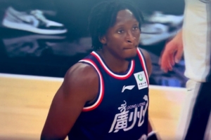 媒体人：奥拉迪波状态不错 如果还没找到工作 不如来CBA打一打