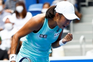 张帅：武汉的天气和球迷的热情一样 这种热情是全世界最好的！