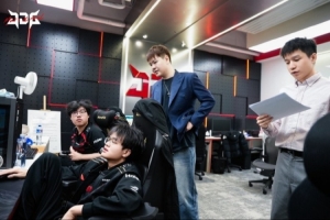 JDG发布赛后返图遭评论区狂喷：不应该发返图 应该发的是解散公告