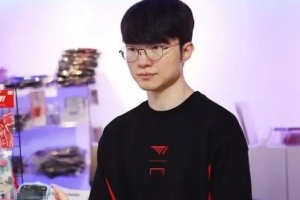 Faker：我会尽可能少吃火锅；比赛中所有位置都很重要