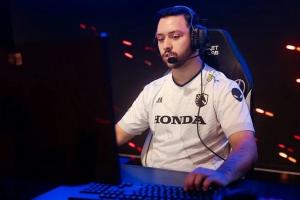 外媒爆料：APA将在休赛期离开TL；后者将寻求韩援中单