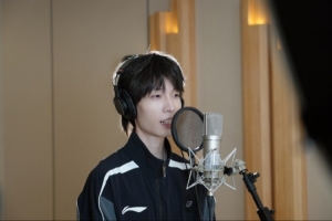 NIP分享Leave拍摄MV花絮：get全新的身份，陪伴LPL在S赛继续战斗