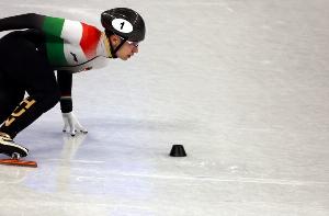 短道速滑蒙特利尔站2000米混接1/4决赛，中国队小组第二晋级