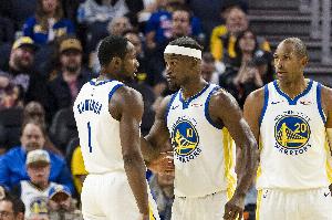 科尔：巴特勒库明加都参加将下周的训练 预计揭幕战能出战湖人