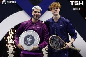 获600万刀辛纳：阿卡今年拿了一冠又一冠 感谢他给我留了一冠