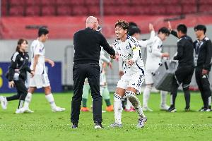 町田泽维亚队长昌子源：因为是客场比赛，本以为会陷入苦战