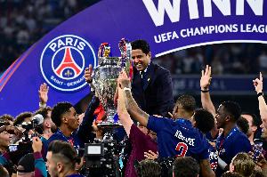 纳赛尔：姆巴佩、伊布和卡瓦尼为巴黎的成功发挥了重要作用