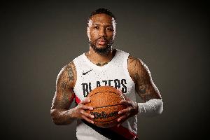 美记：利拉德的领导力现在对球队可能比以往任何时候都更重要