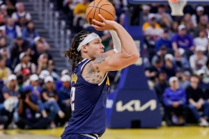 21中17！戈登：每次出手我都感觉这球能进 后仰跳投还要针对训练