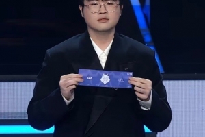 G2官方看姿态八强赛抽签结果：最把把C的一集