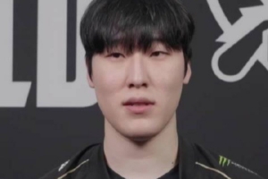 谁是更强中单？Zeka在二选一中最后选择了Faker