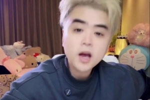 朱开：据我所知Kanavi的一些生活习惯 我觉得接受不了韩国的文化