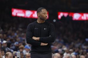 0-6开局！名记：鹈鹕换帅绝对是未来几周需要密切关注的议题