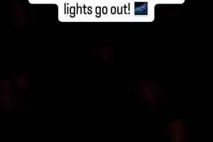 德国电力不太好？名场面：德国杯比赛球场连续关灯两次！