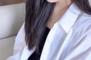 小脸蛋天鹅颈但林梦鸽某些角度有点像热苏斯呀~