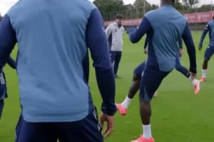 数据机构英超冠军概率，阿森纳反超利物浦登顶，曼联第7！