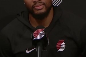 得到球队老大认可了利拉德：杨瀚森真的很会打球！！！