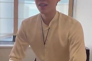 到美国后有什么不适应的？杨瀚森笑答：有啊，我变成老外了