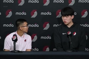 美媒都懵了英语最中式NBA球星！杨瀚森才是真正的社交悍匪