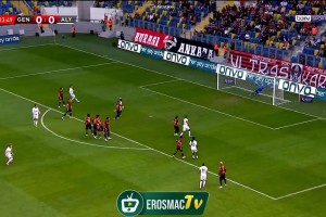 帅炸！哈吉之子伊阿尼斯任意球破门，虎父无犬子