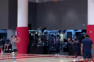 两大重要得分点！比尔和博格丹都开始加练起来了！