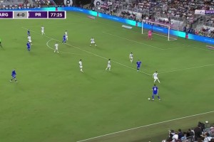 造乌龙！冈萨雷斯打门碰到波多黎各球员后入网，4-0领先！