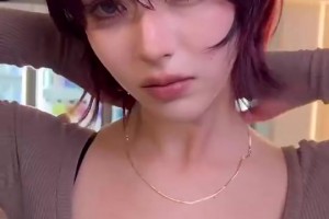 什么时候再相遇！甲亢哥当年日本租借女友这么漂亮谁不迷糊啊