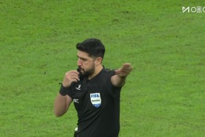 急死了！苏超小球迷：快进一个吧，明天周一我还要上学呢