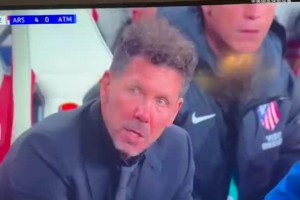 马竞13分钟连丢4球后的西蒙尼....