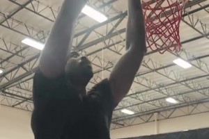 “美媒设想历史上完美的NBA球员”你认同这样的看法嘛...