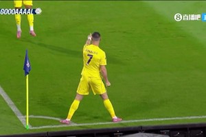 950球小将韦斯利传中，C罗中路包抄破门！