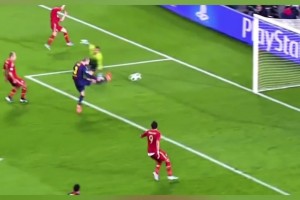 庆祝动作都准备好了！你怎么抢哥的进球呢！