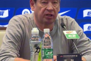 深度防守+高效反击，英博主帅李国旭道出战平申花秘诀