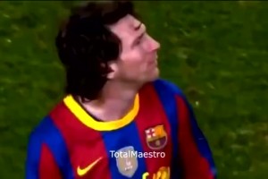 神迹！梅西和马拉多纳的神同步时刻！两代球王的命运传承！