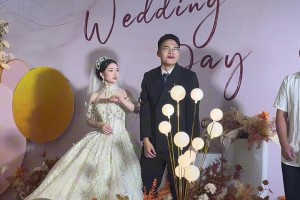 第一次结婚有点紧张，投个篮缓解一下