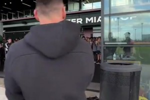 性情中人！名场面！穆里尼奥：永远不忘父亲去世时瓜帅打来电话！